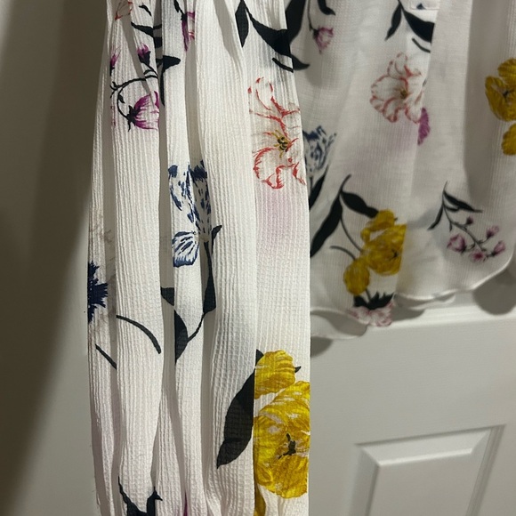 Ann Taylor White Floral Blouse with Yellow and Purple Accents - Picture 9 of 9